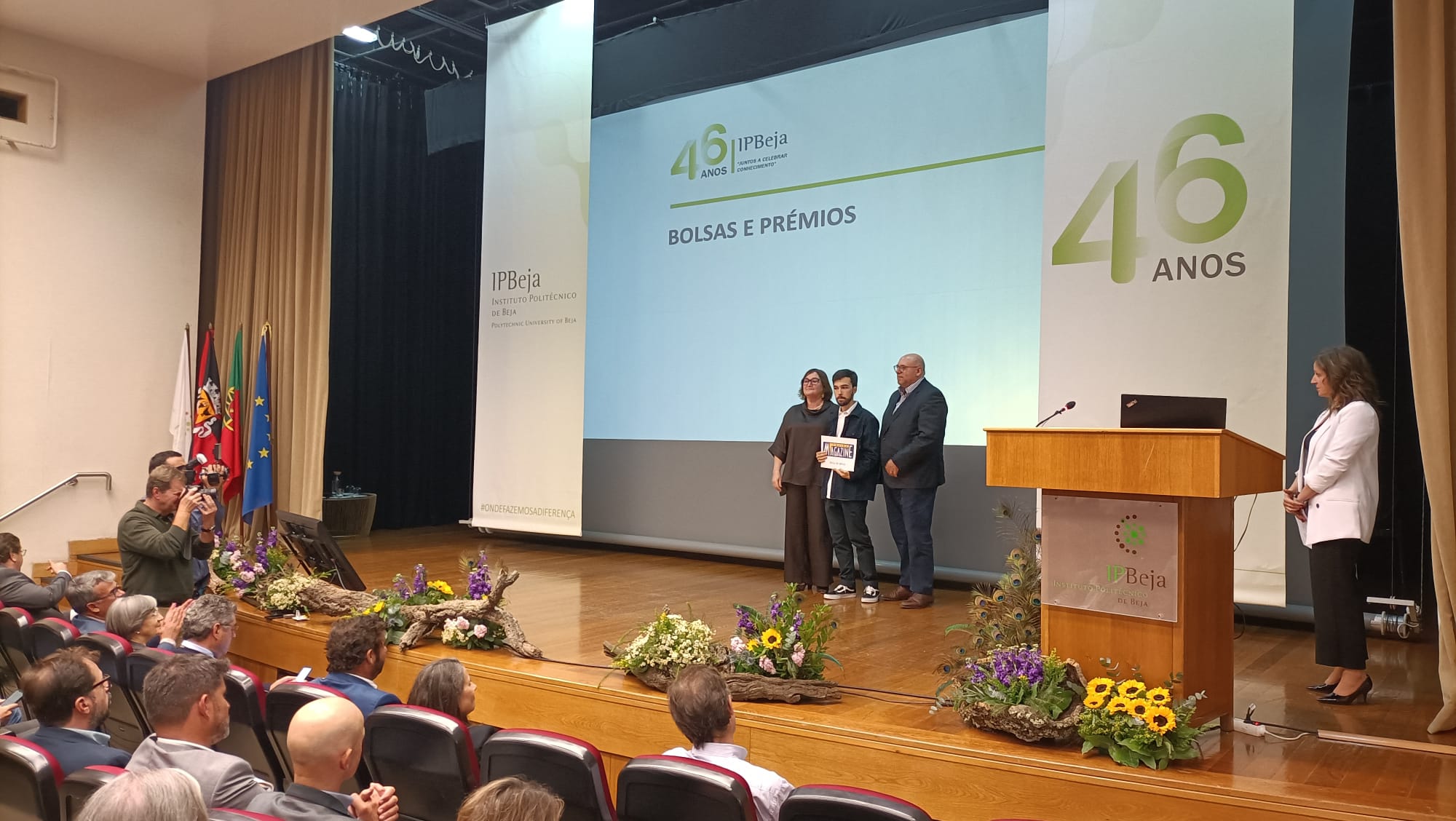 Bolsa de mérito Ensino Magazine