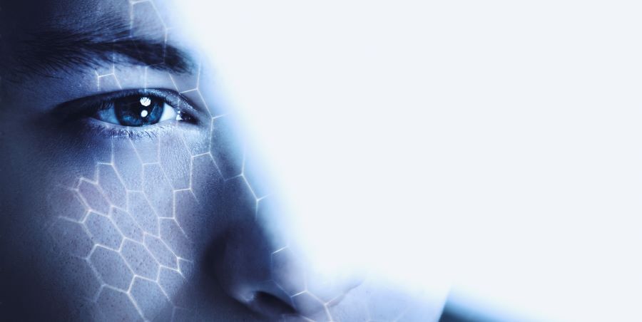 Estudo revela que Inteligência Artificial pode interpretar relatórios médicos e antecipar riscos de morte no futuro 