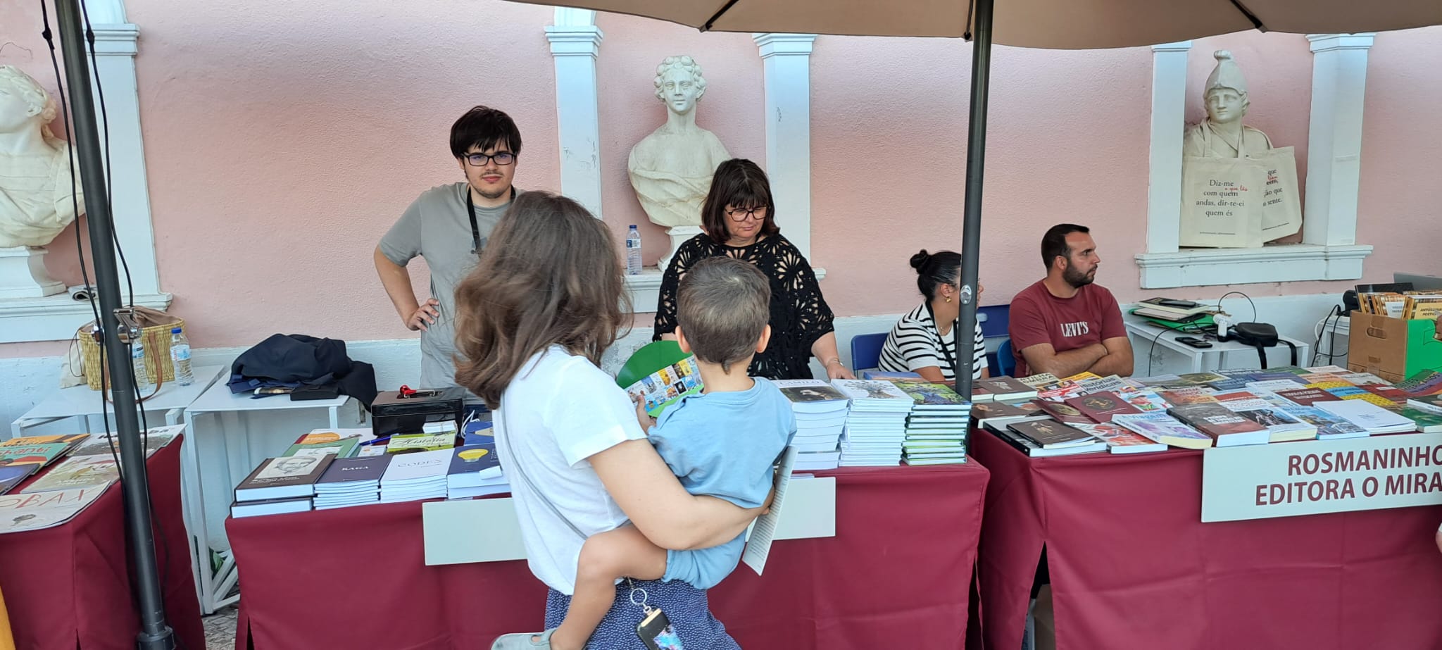 A editora independente, RVJ, foi muito requisitada