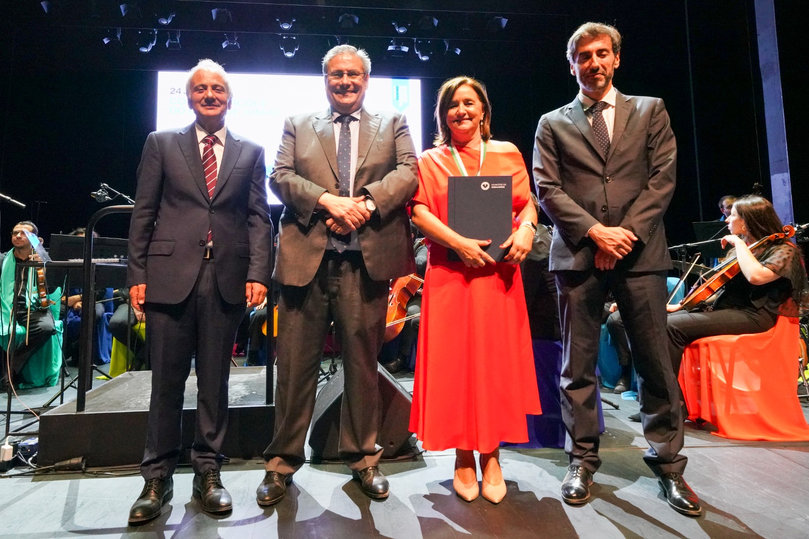 Presidente do IPCA recebe medalha de honra do Município de Guimarães