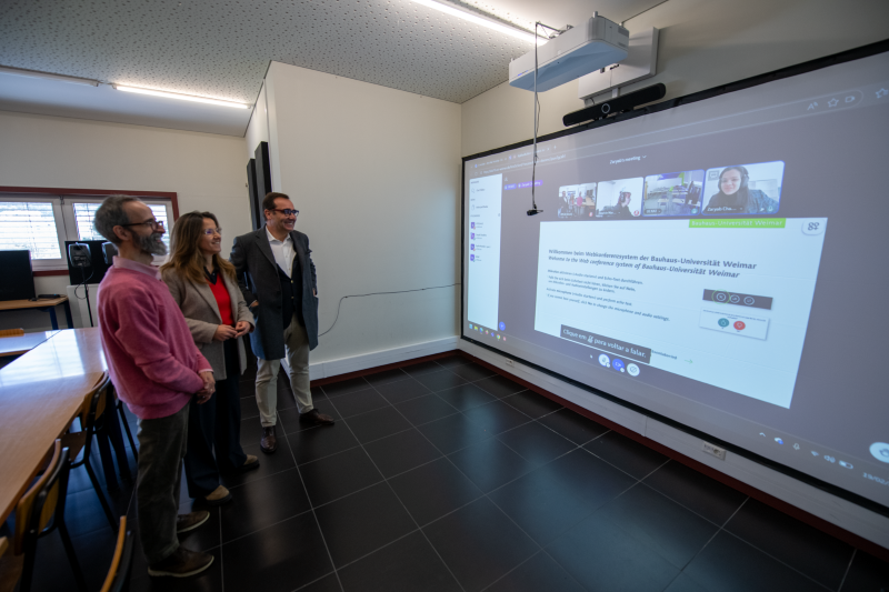 IPCB instala Teleporter