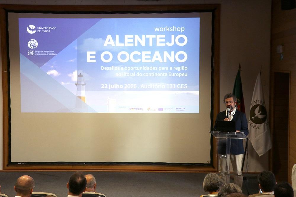 Universidade de Évora mostra estratégia para o oceano