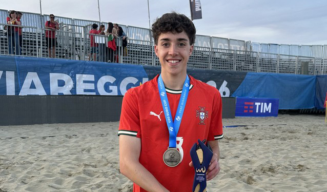 UTAD: Francisco Crespo é campeão nacional em futebol de praia
