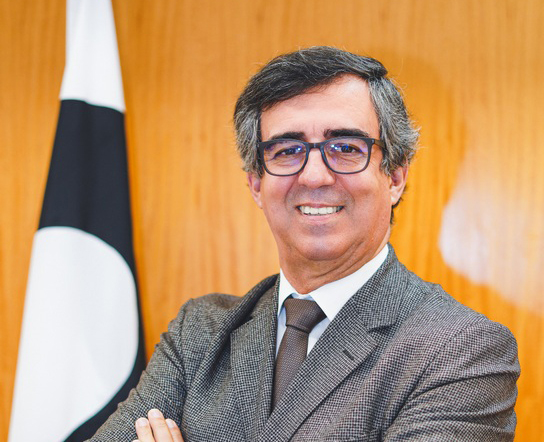 Jorge Conde reeleito presidente
